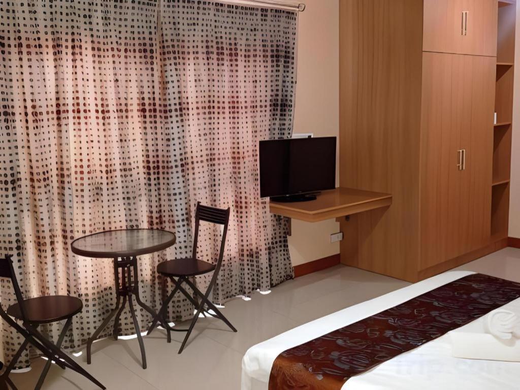 Buddy Place Бангкок Экстерьер фото